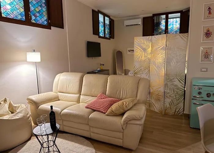 Апартаменты San Martino Loft 8 Неаполь