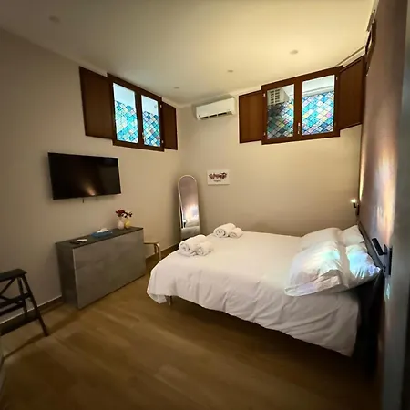 San Martino Loft 8 * נאפולי
